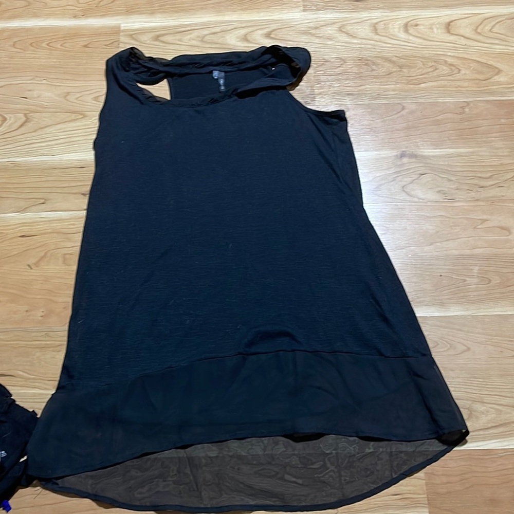 Black flow out tank